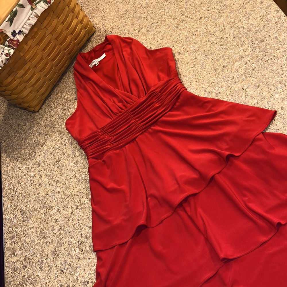 Evan Picone Red Tiered Elegant Dress Size 4 -Great Holiday Party Dress!